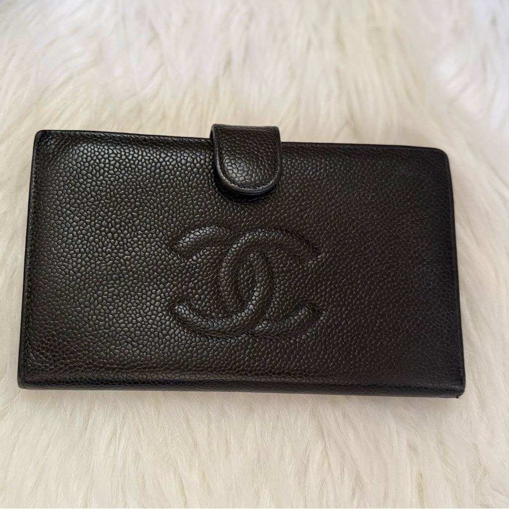 Authentic Chanel Caviar Coco Mark Bifold Black Leather Wallet Vintage